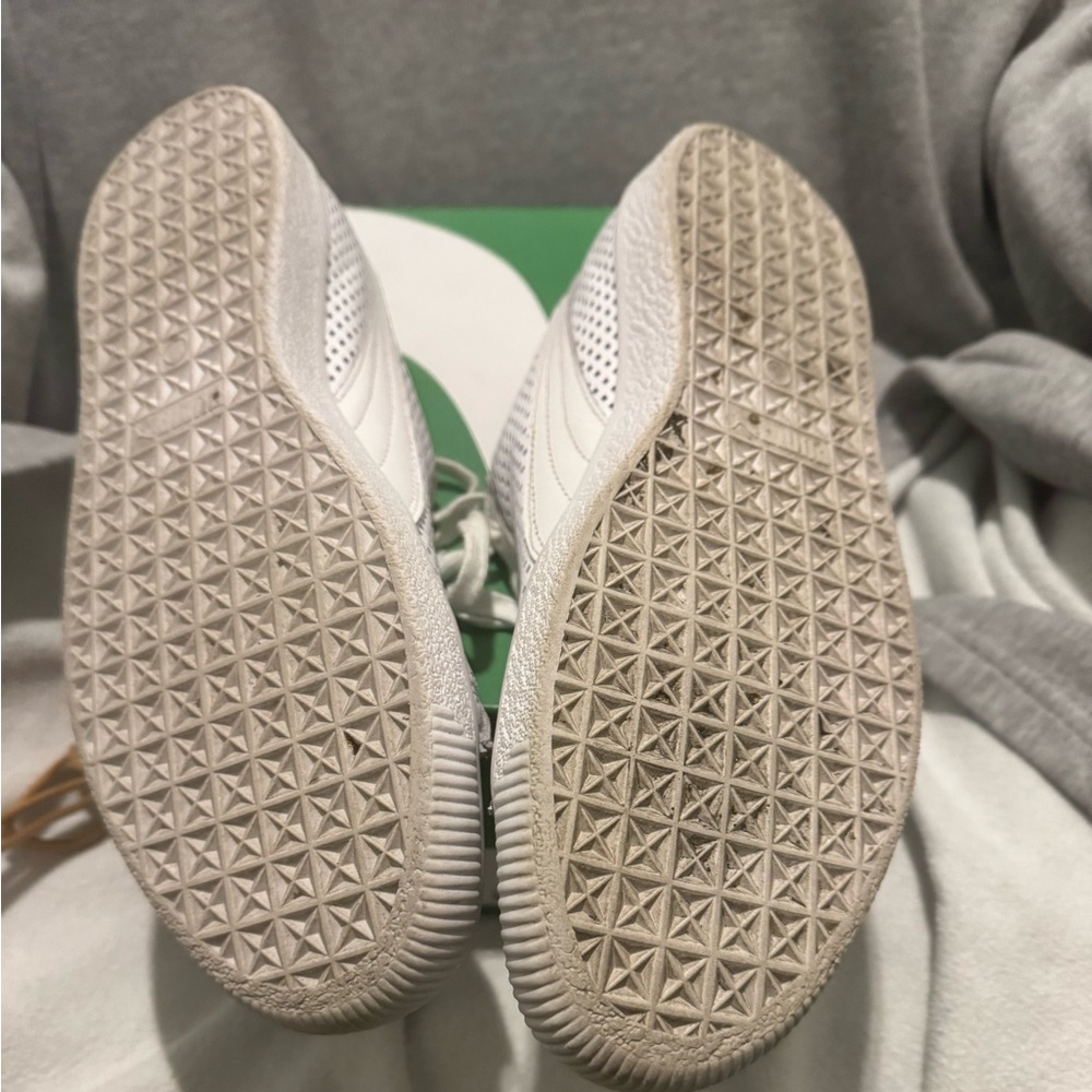 Puma White Clyde Colorblock 2 Sneakers - Picture 2 of 5